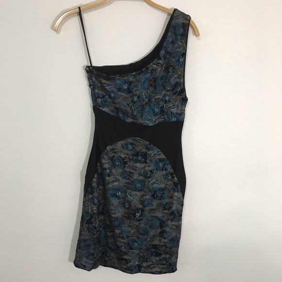 Dress the Population One Shoulder Dress - Picture 3 of 4